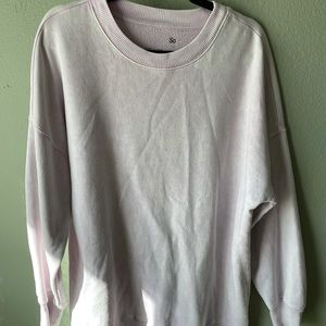 Light pink/purple crewneck